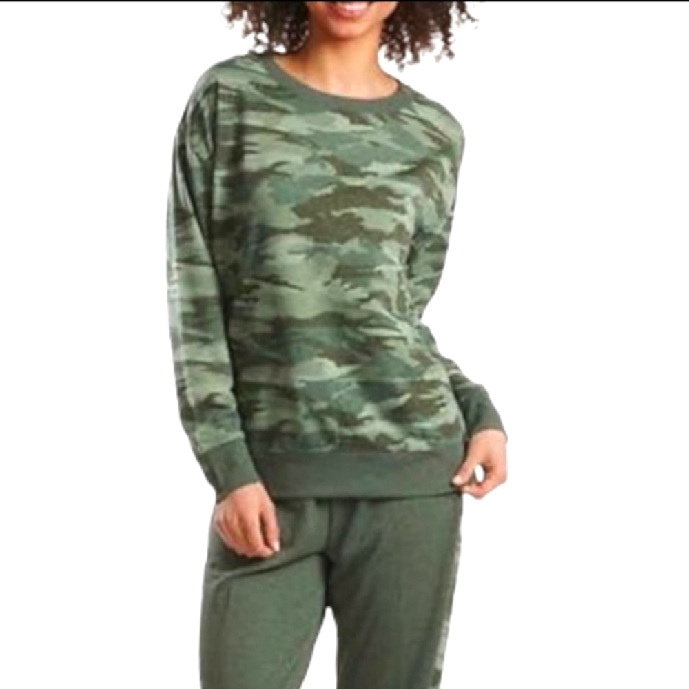 Splendid camo pullover sweatshirt